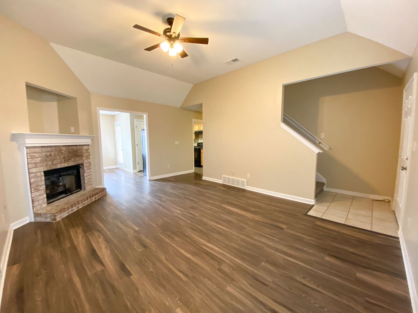 2797 Java Drive 5 of 8