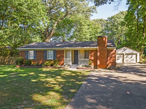 Updated 3 bed, 1.5 bath home with great curb appeal. – photo 1