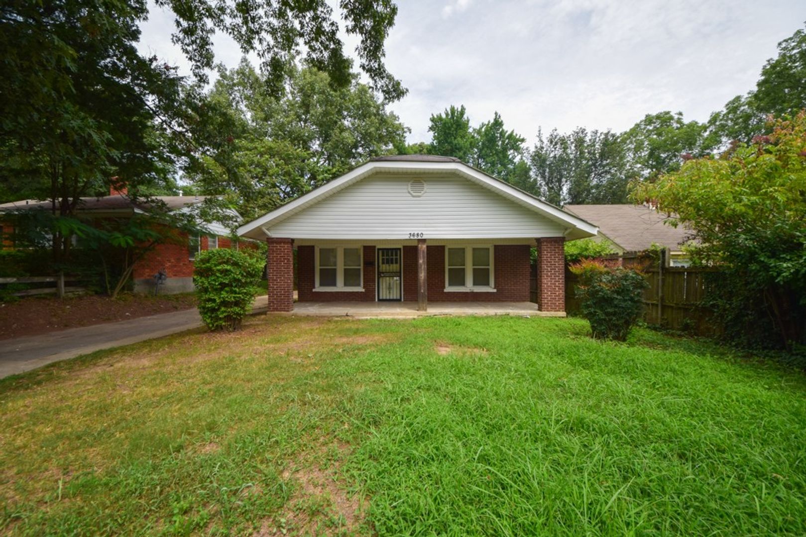 Memphis, House: 3680 Douglass Ave