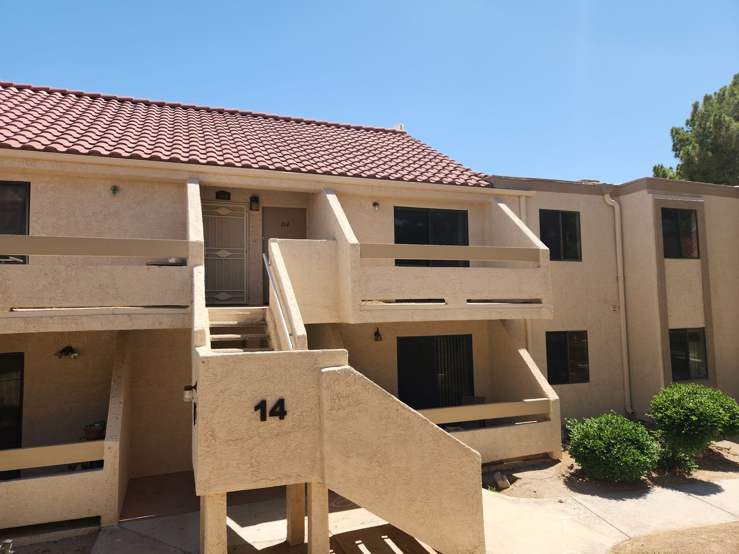 Laughlin Condo: 3800 Desert Marina #164
