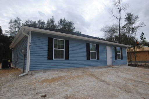 Rare Construction 3-Bedroom Home with 2 Full Bathrooms in Keystone Heights, FL - A Must-See Rental Property!