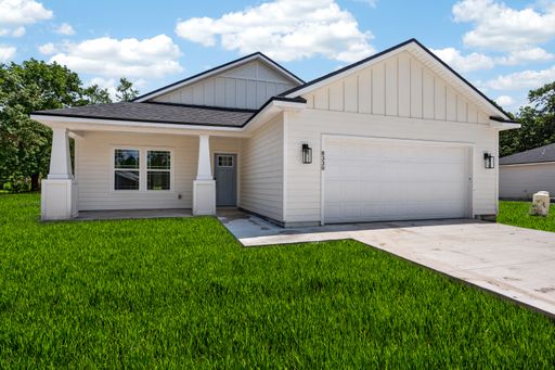 Charming 3-Bedroom Family Home with Spacious Living at 9281 Dolphin St, Sanderson!