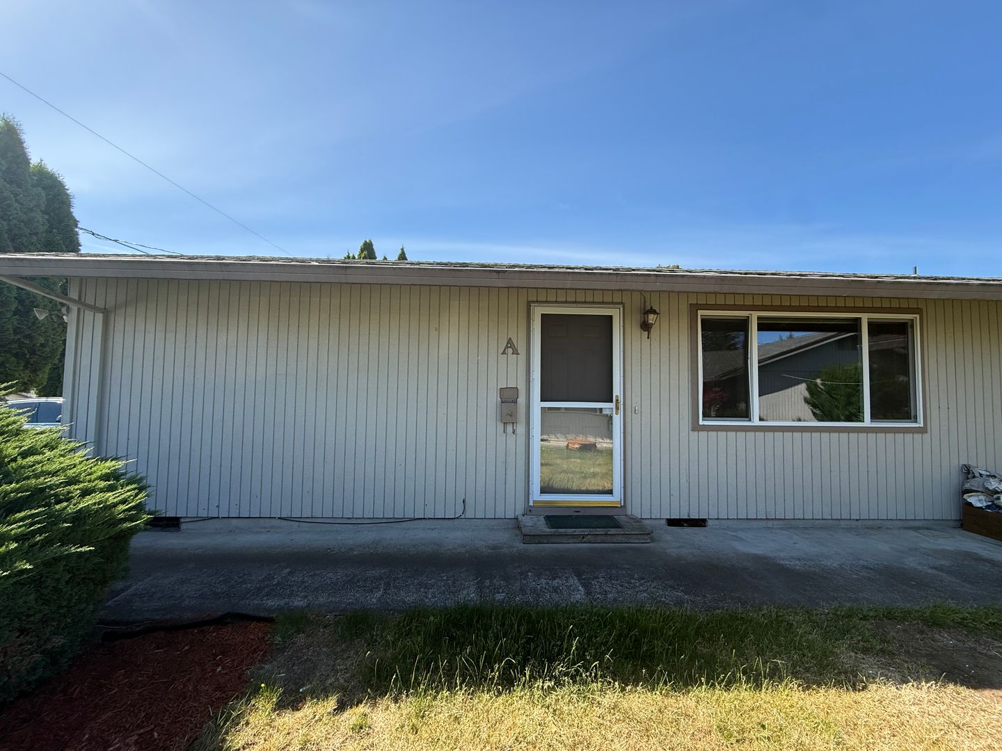 St Helens Apartment: 465 N 11th