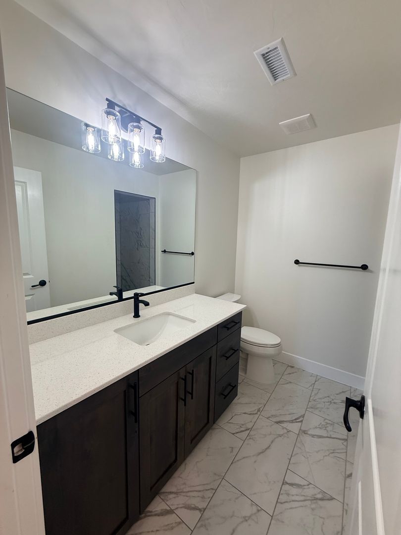 507 N 3650 W - APARTMENT 10 of 12