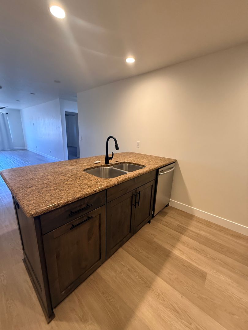 507 N 3650 W - APARTMENT 3 of 12