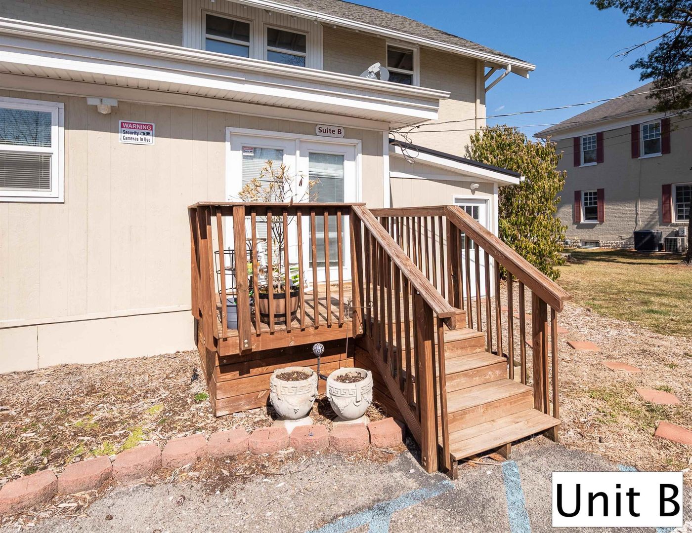 Christiansburg Apartment: 201 Roanoke Street