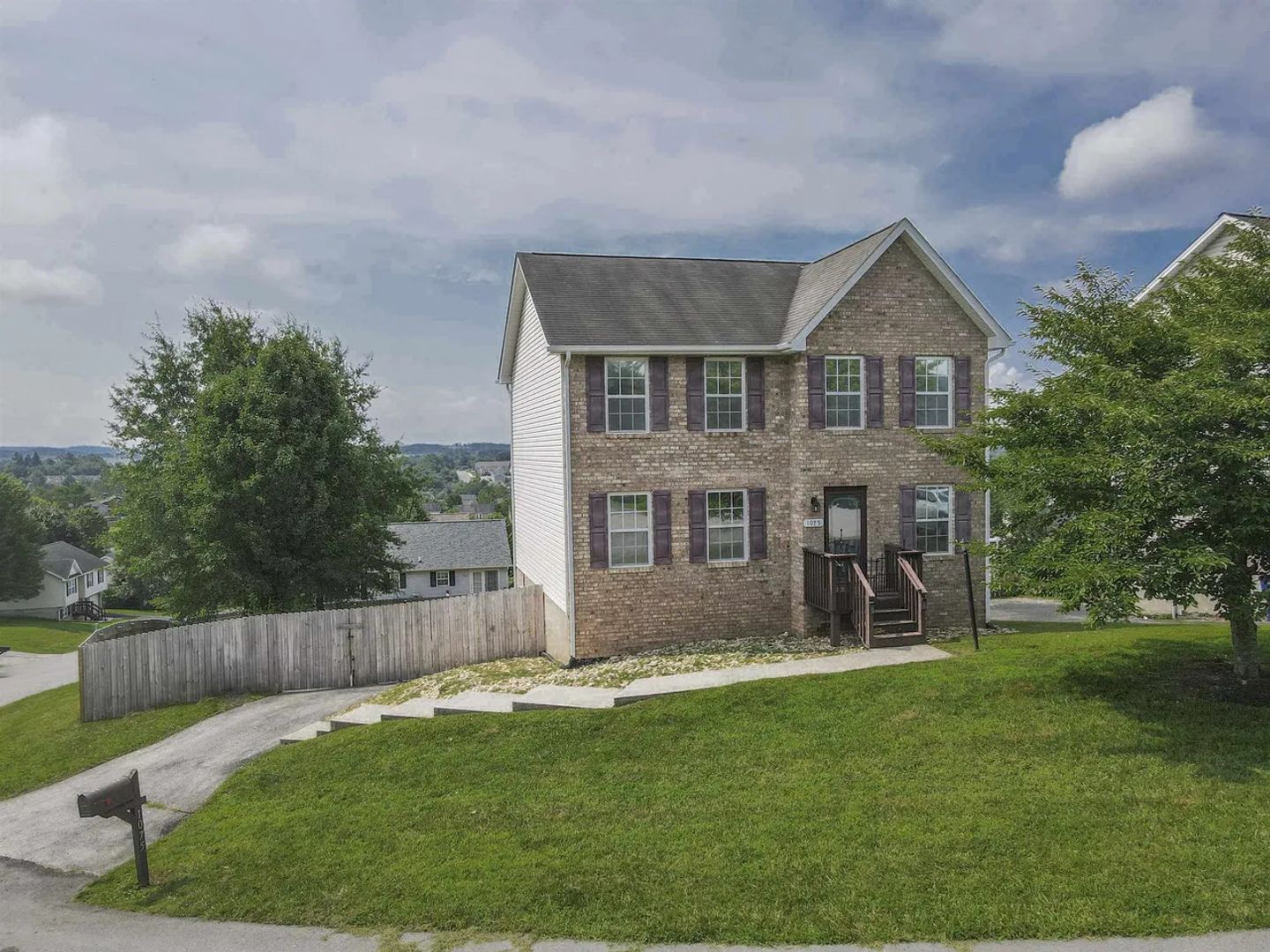Christiansburg House: 1075 New Village Dr NW