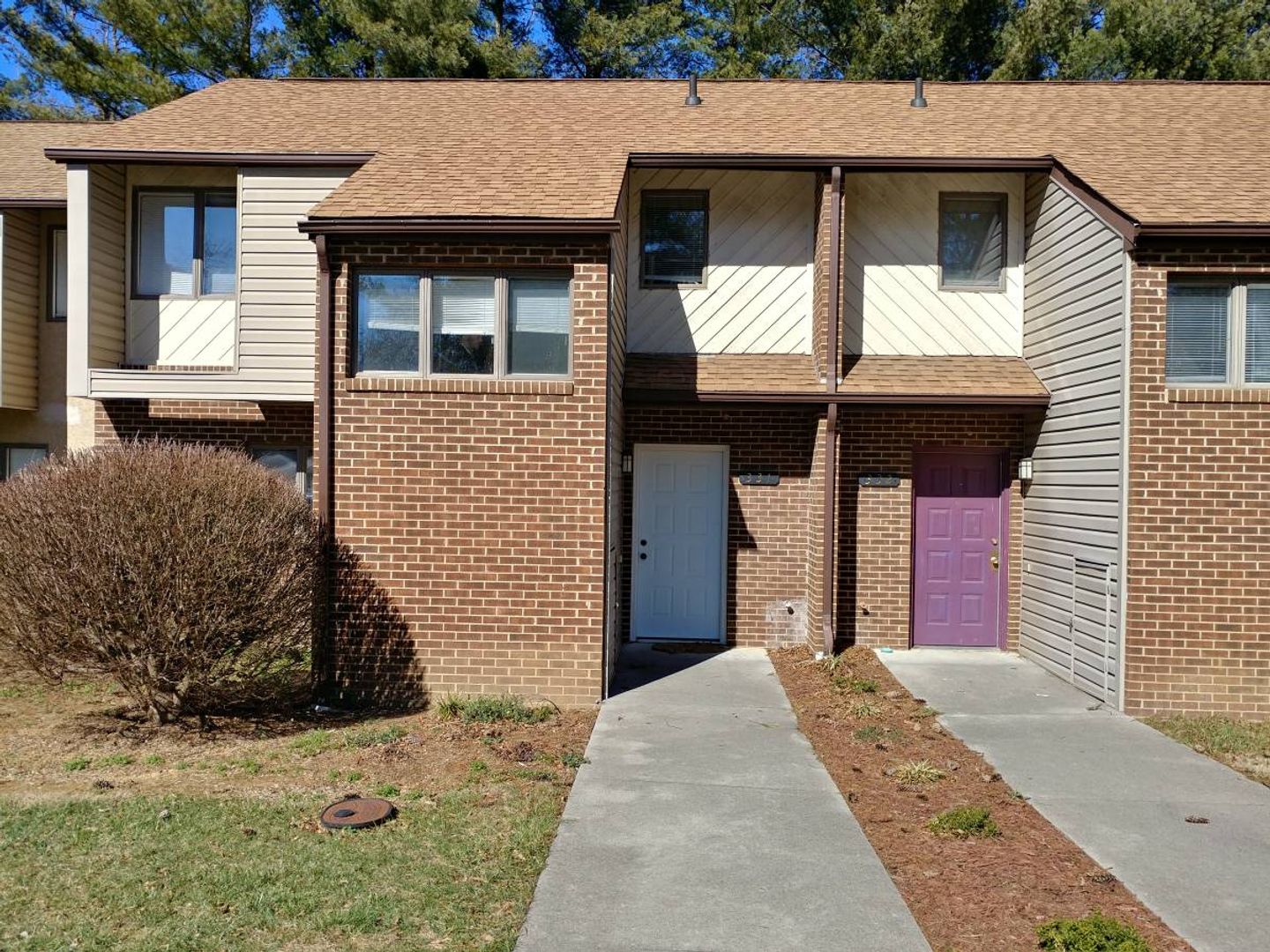 Blacksburg House: 331 Shenandoah Circle