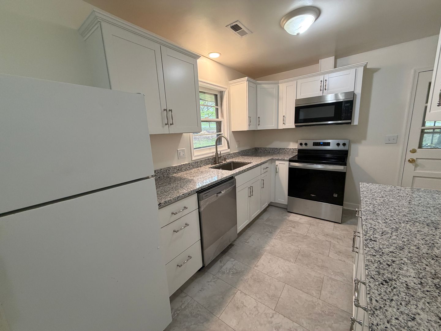 Blacksburg House: 600 Broce Drive