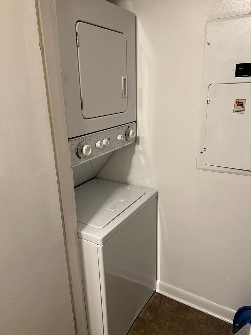 Blacksburg Townhome: 309 Loudon Road #433