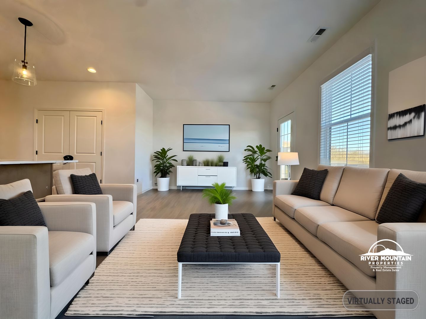 Blacksburg Apartment: 2016 Kyles Way