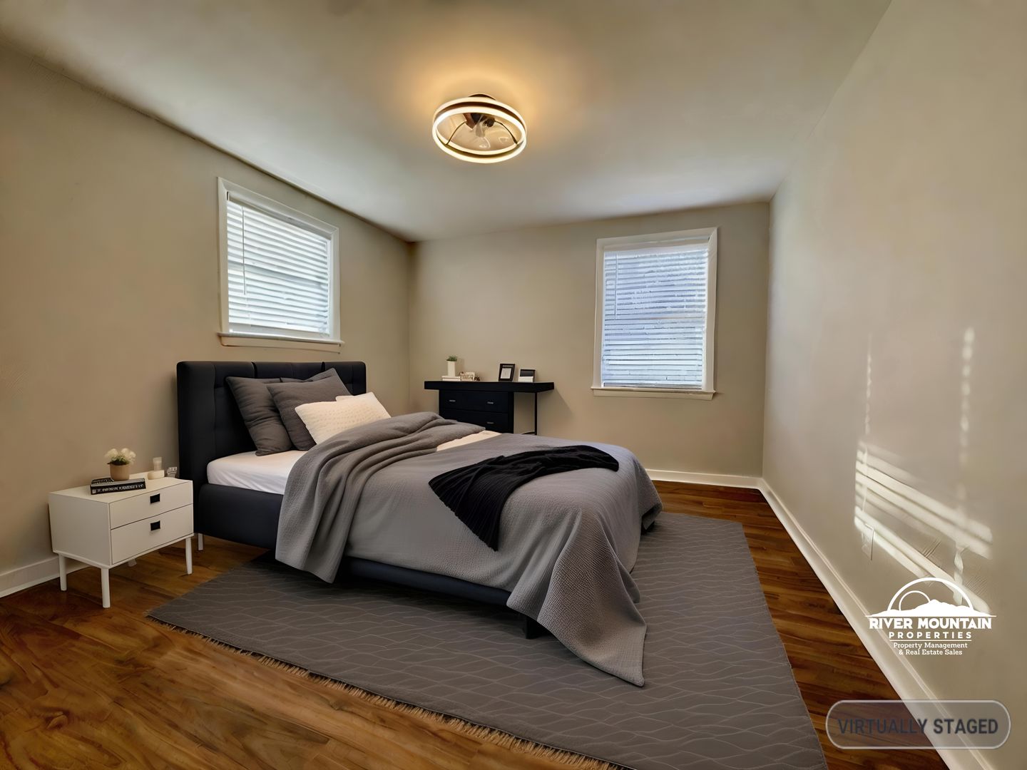 Blacksburg Apartment: 1003 Giles Road