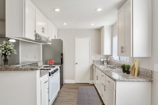 $99 Move-in Special! Spacious 2x2 Apartment in Buena Park – photo 1