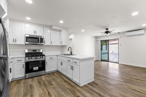 Updated 3x2 with New Kitchen in convenient Chula Vista neighborhood – photo 1