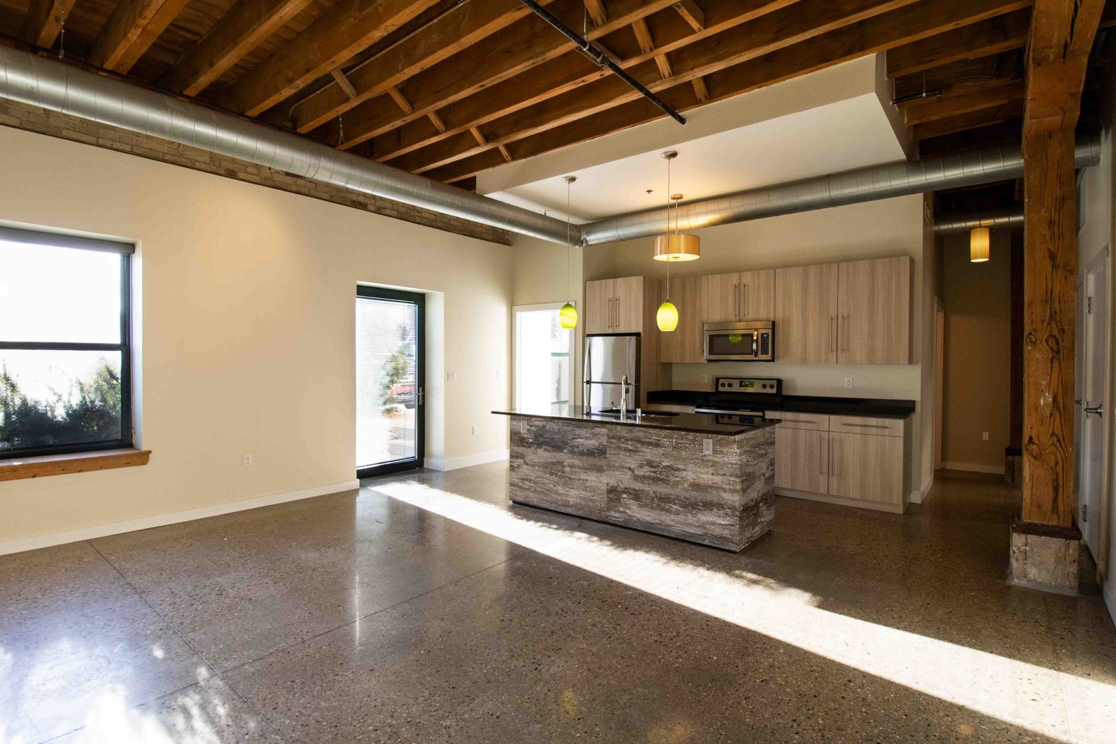 Milwaukee Apartment: 625 W Freshwater Way