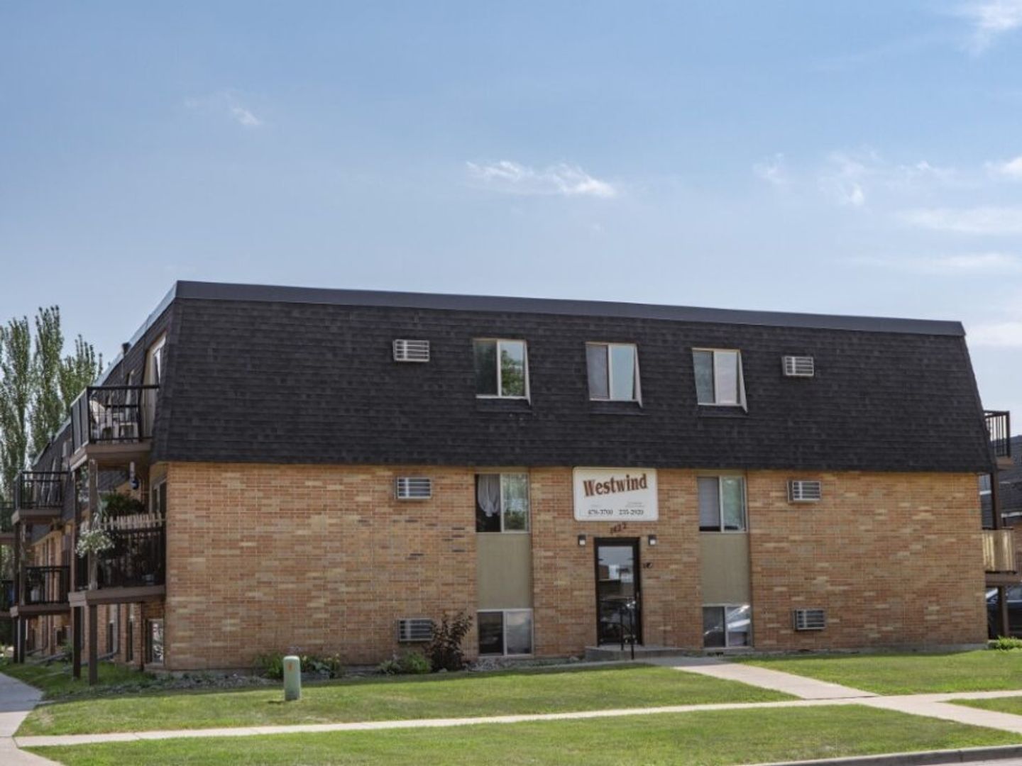 Fargo Apartment: 1422 32nd St South