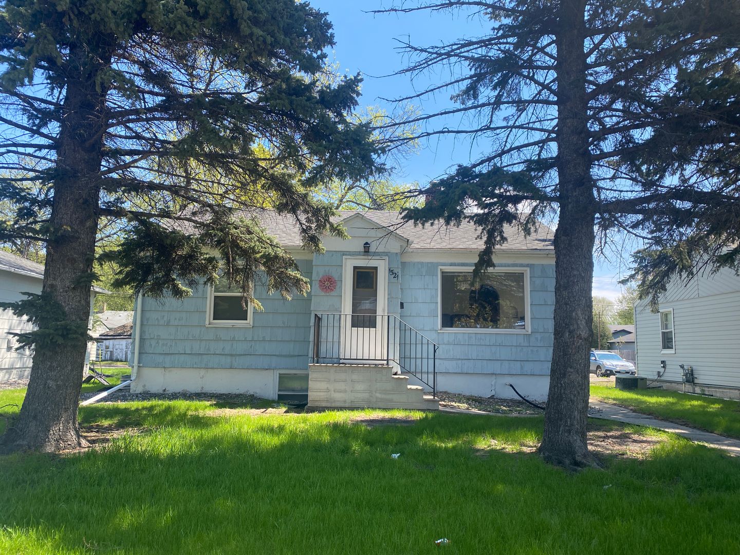 Fargo House: 1521 University Drive North