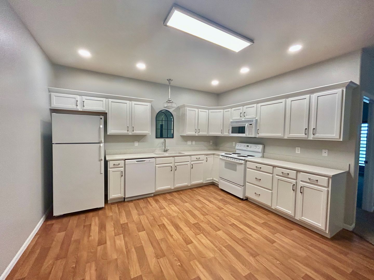 Moorhead Apartment: 3433 28th St South