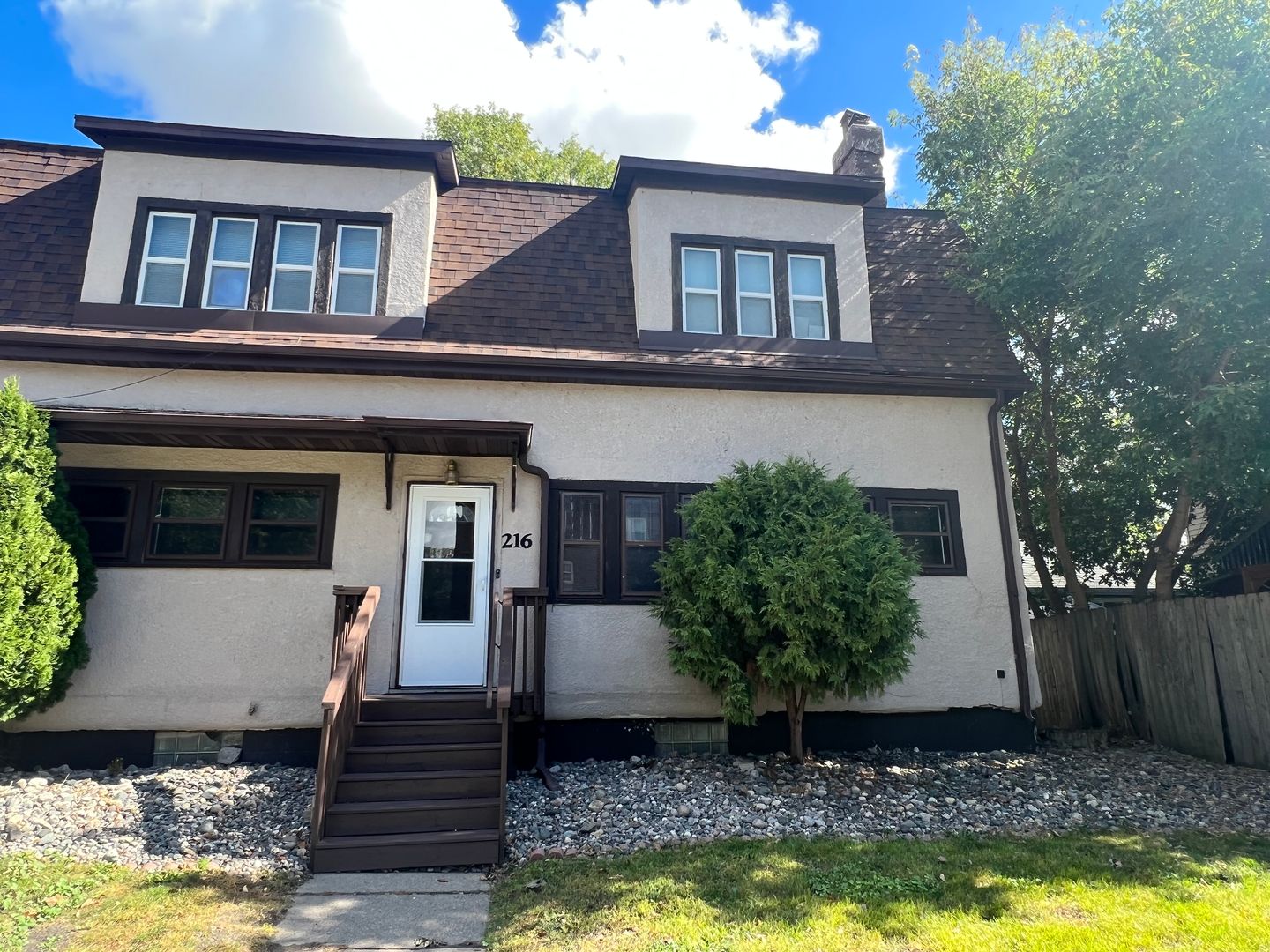 Fargo Townhome: 216 12th St South