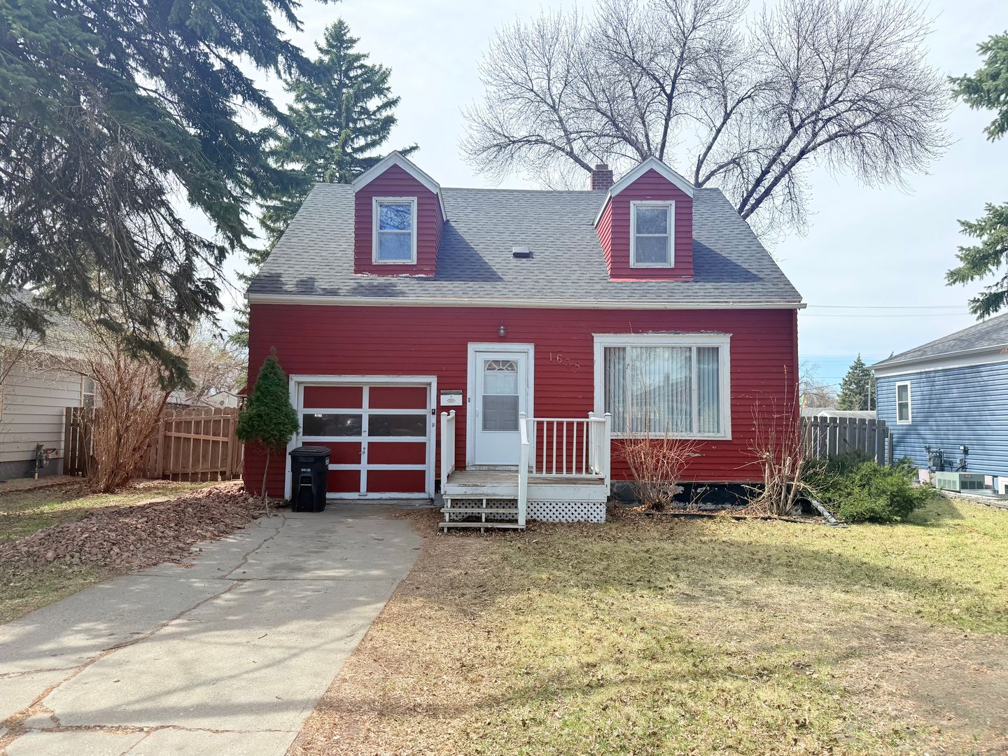 Fargo House: 1638 9th St N