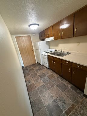 202 6th Ave N - 216 – photo 1