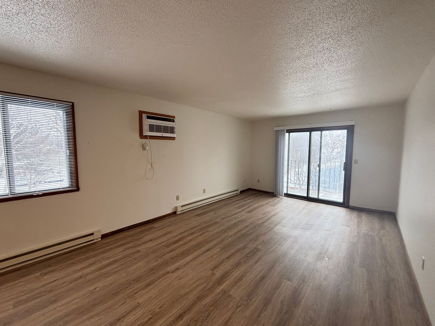 Horace Apartment: 201 Southwood Dr