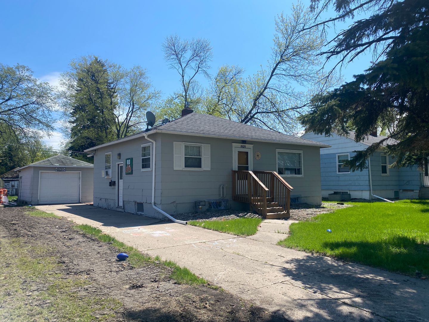 Fargo Apartment: 1525 University Dr N