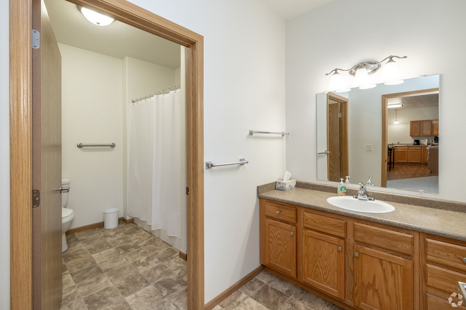 Moorhead Apartment: 3433 28th St South