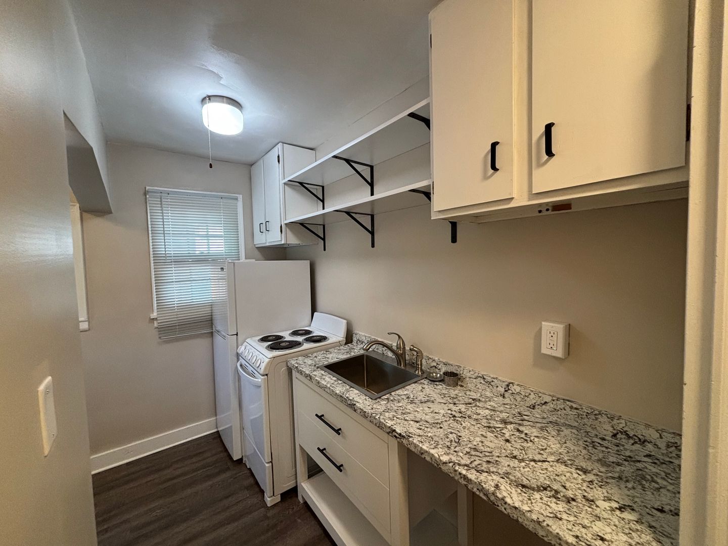 Fargo Apartment: 1214 14th Ave N