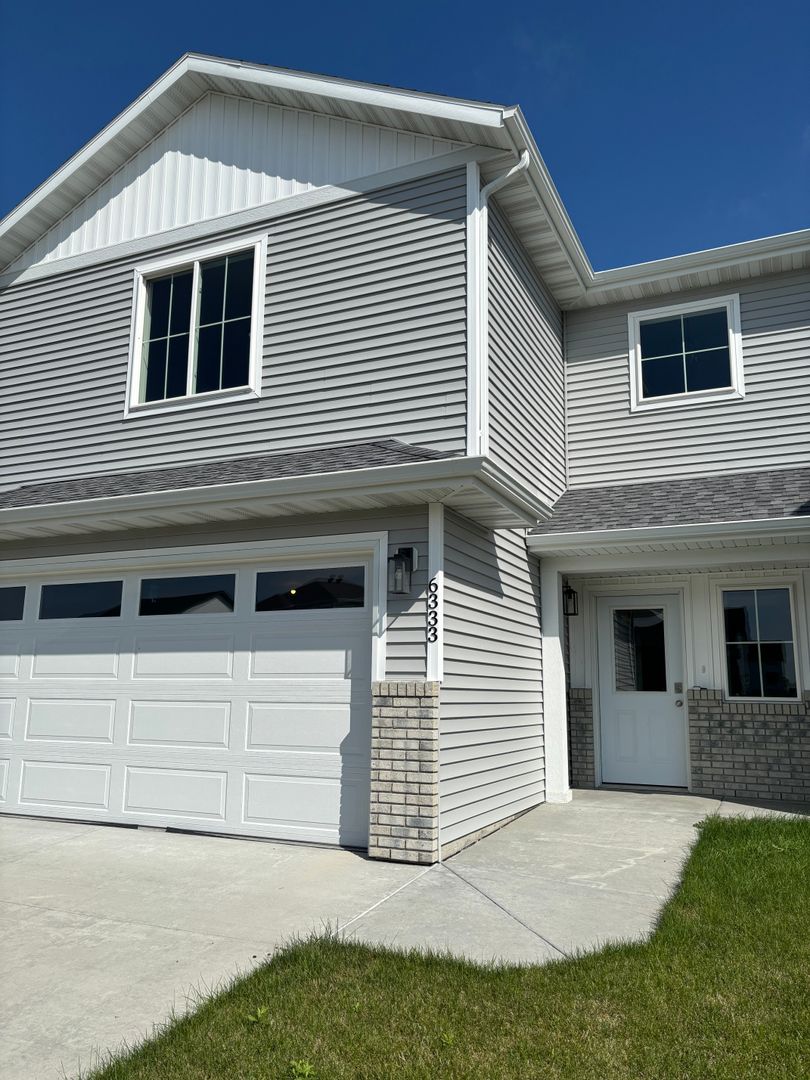 Horace House: 6333 83rd Ave S