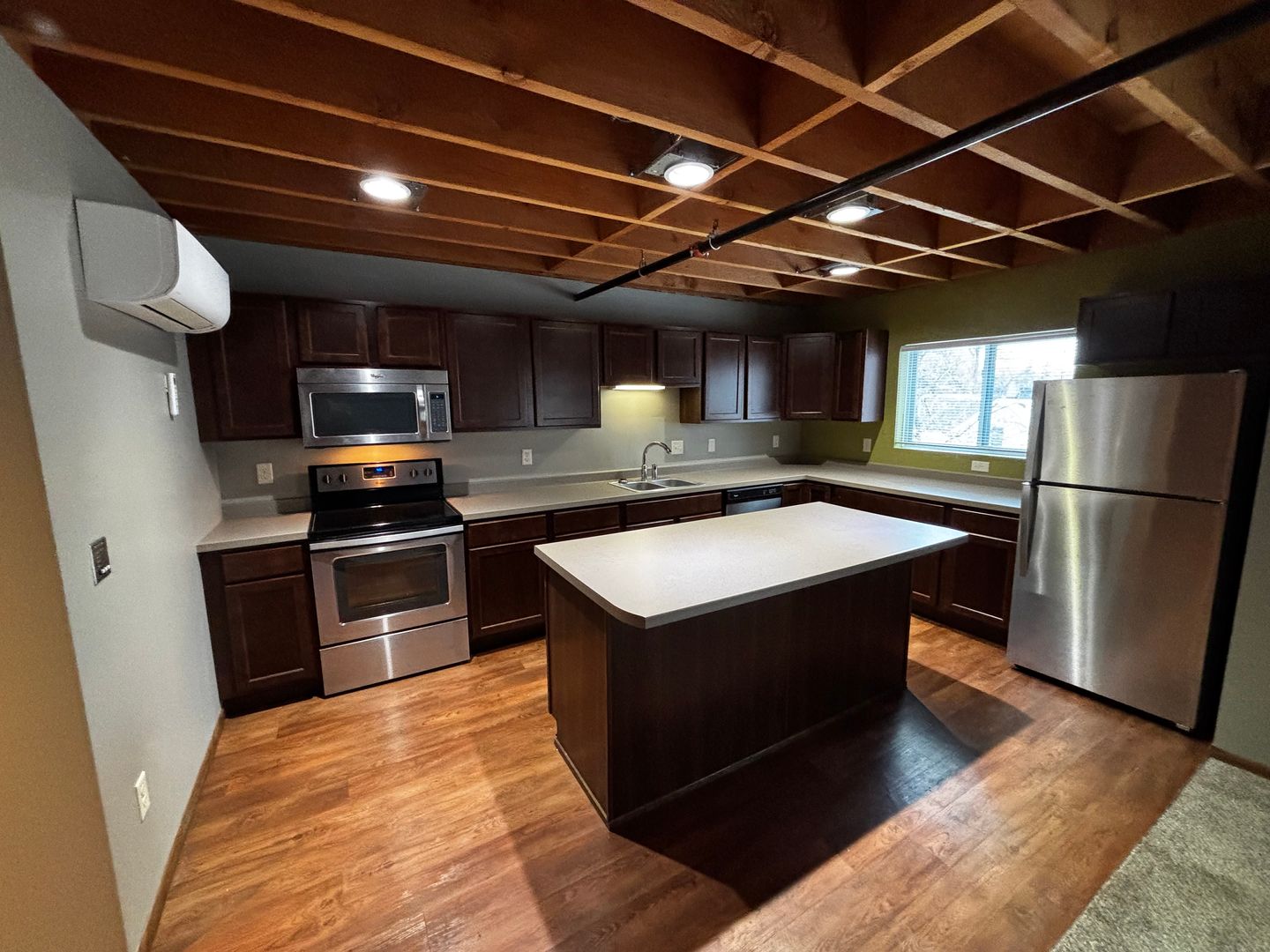 Fargo Apartment: 707 10th St N