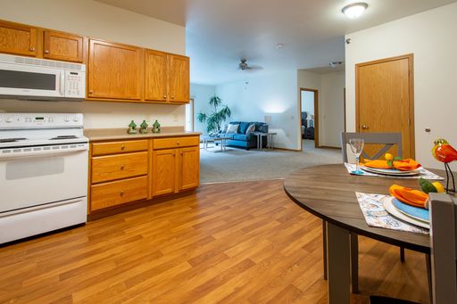 3433 28th St South - 103, Moorhead, MN 56560