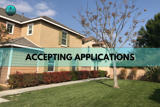 Gated condo with pool/spa – photo 1