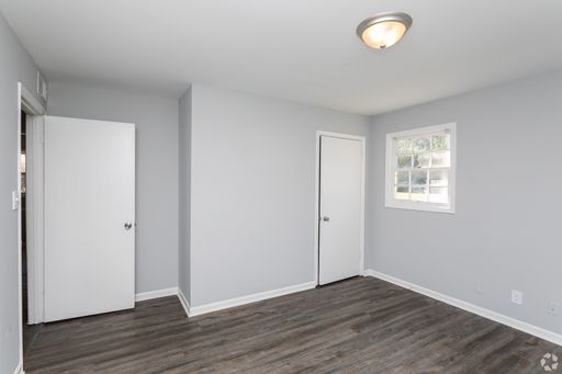 Spacious 2 Bedroom, 1 Bath Apartment – Ready for Move-In! – photo 1