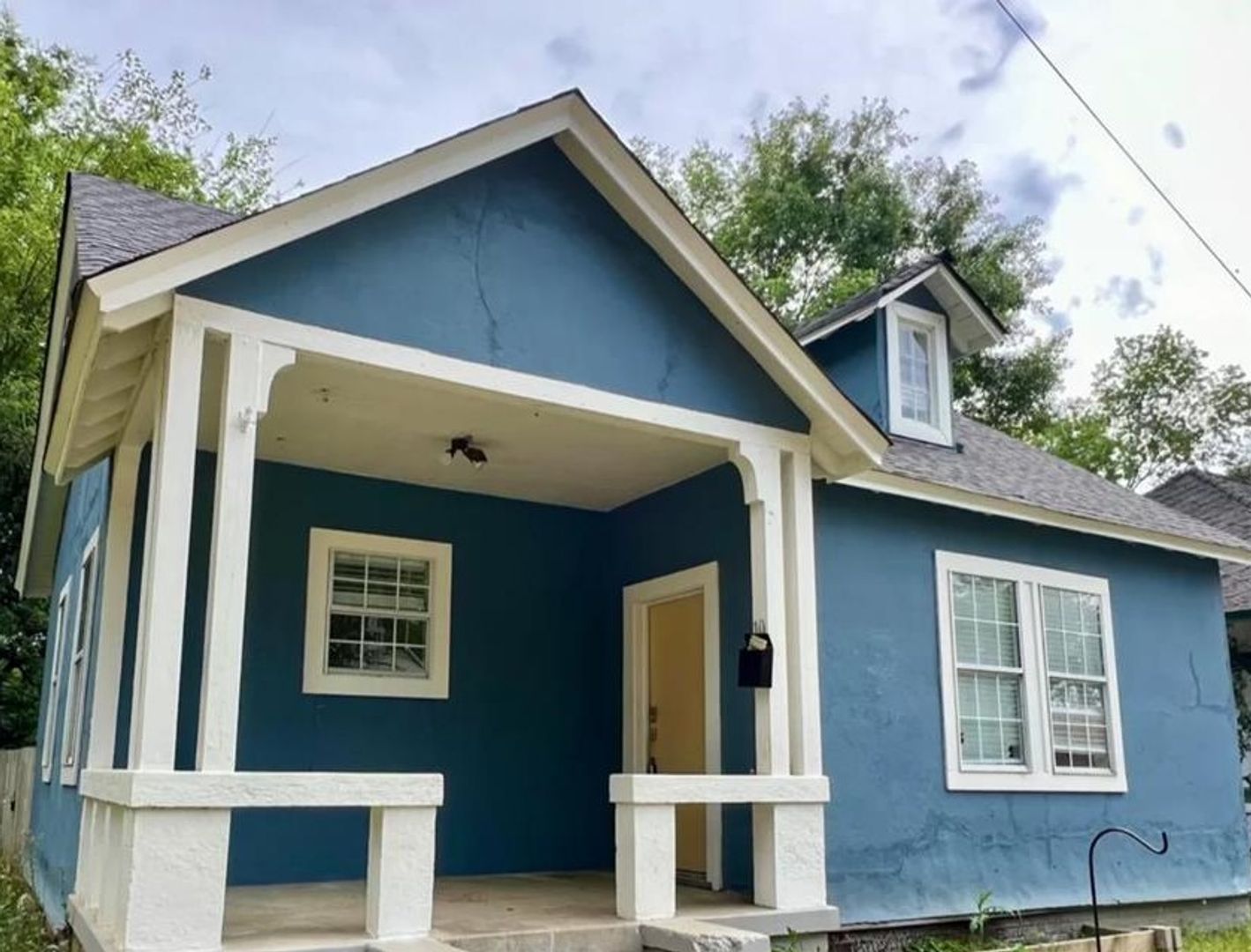 Columbus House: 10 29th St