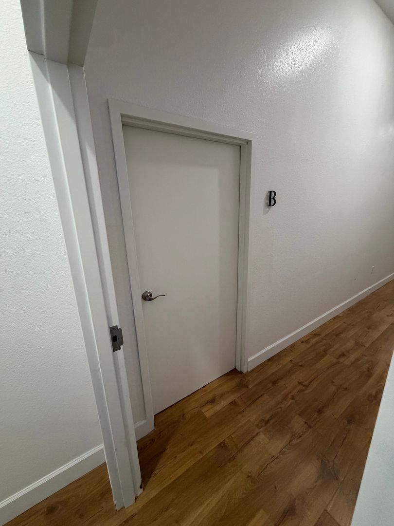 VAN BUREN Apartment: 616 MAIN STREET