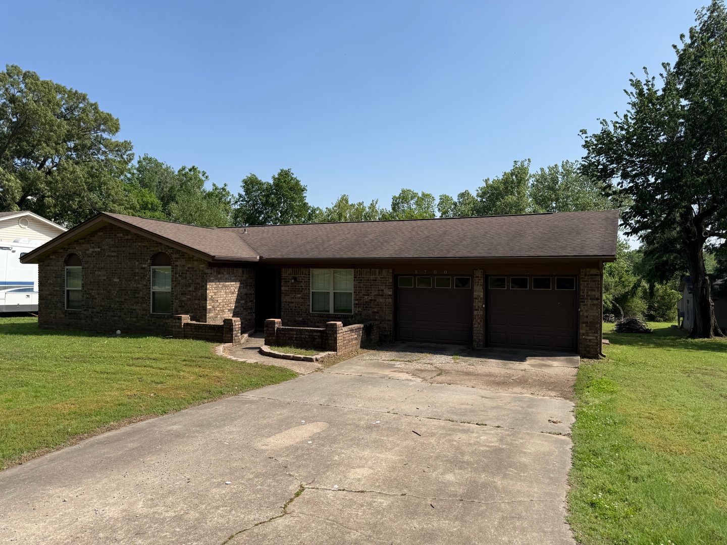 Fort Smith House: 5700 Grand Ave