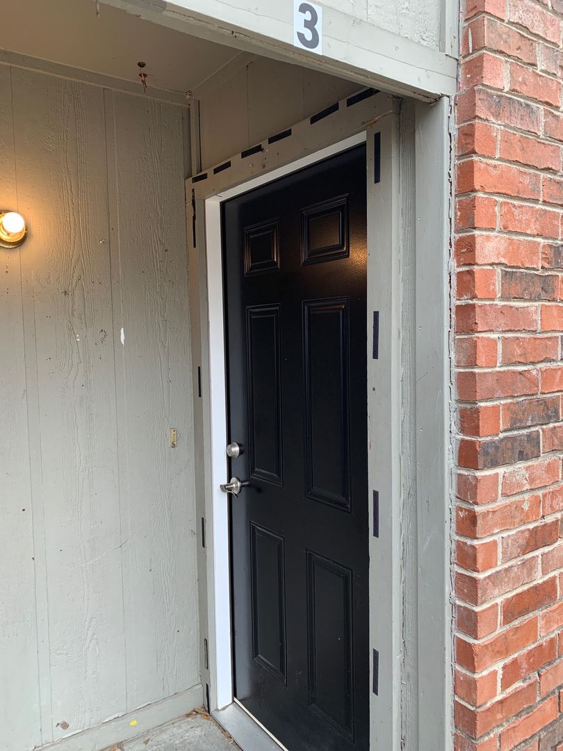 BARLING Apartment: 1007 H ST