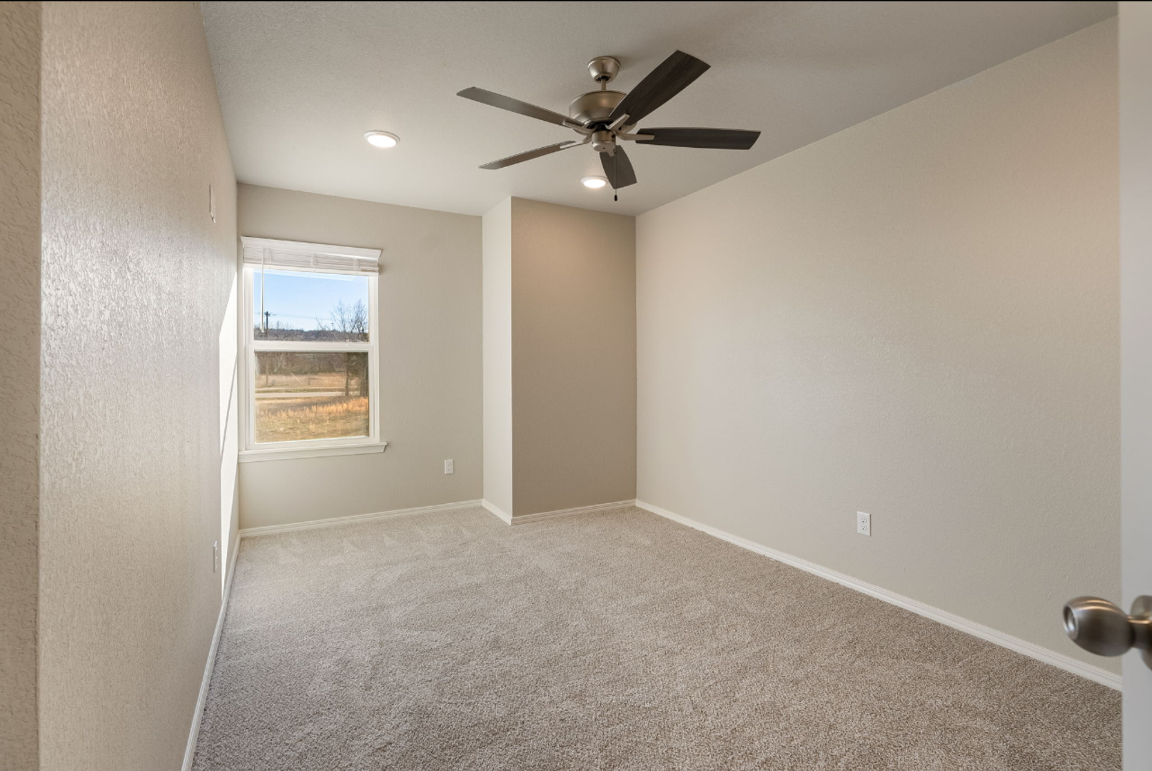 Greenwood Apartment: Linwood