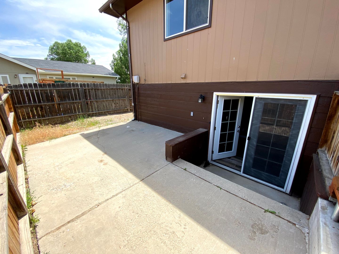 Riverton House: 1010 Hillside Ave