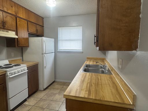 Welcome to your new home in Russellville, AR!