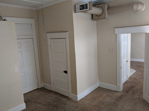 One Bedroom Loft Apartment Available in Historic Downtown Russellville-ALL UTILITIES PAID