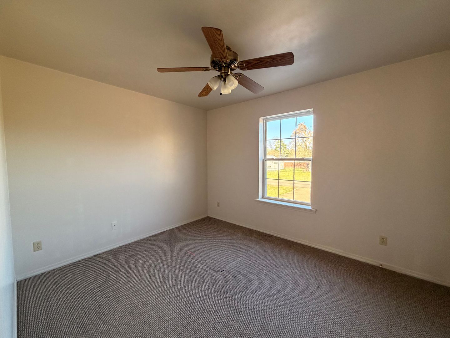Russellville Apartment: 603 N Ithaca