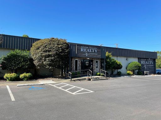 8,000 - 12,000 SF of Office Space Available in Russellville, AR 72801 – photo 1