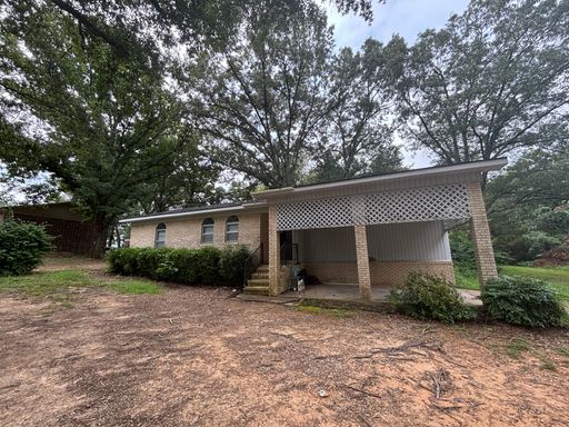 Welcome to your new home in Atkins, AR!