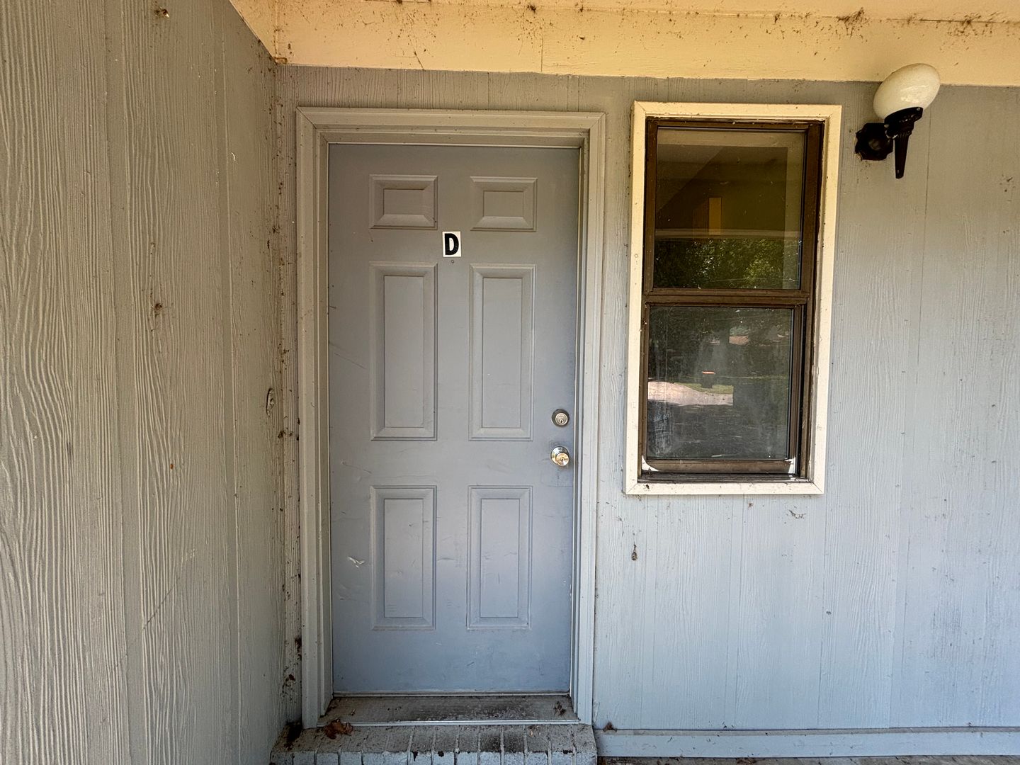 Russellville Apartment: 406 N Joplin Pl
