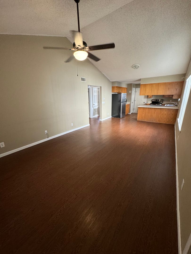 Heber Springs Apartment: North Park St