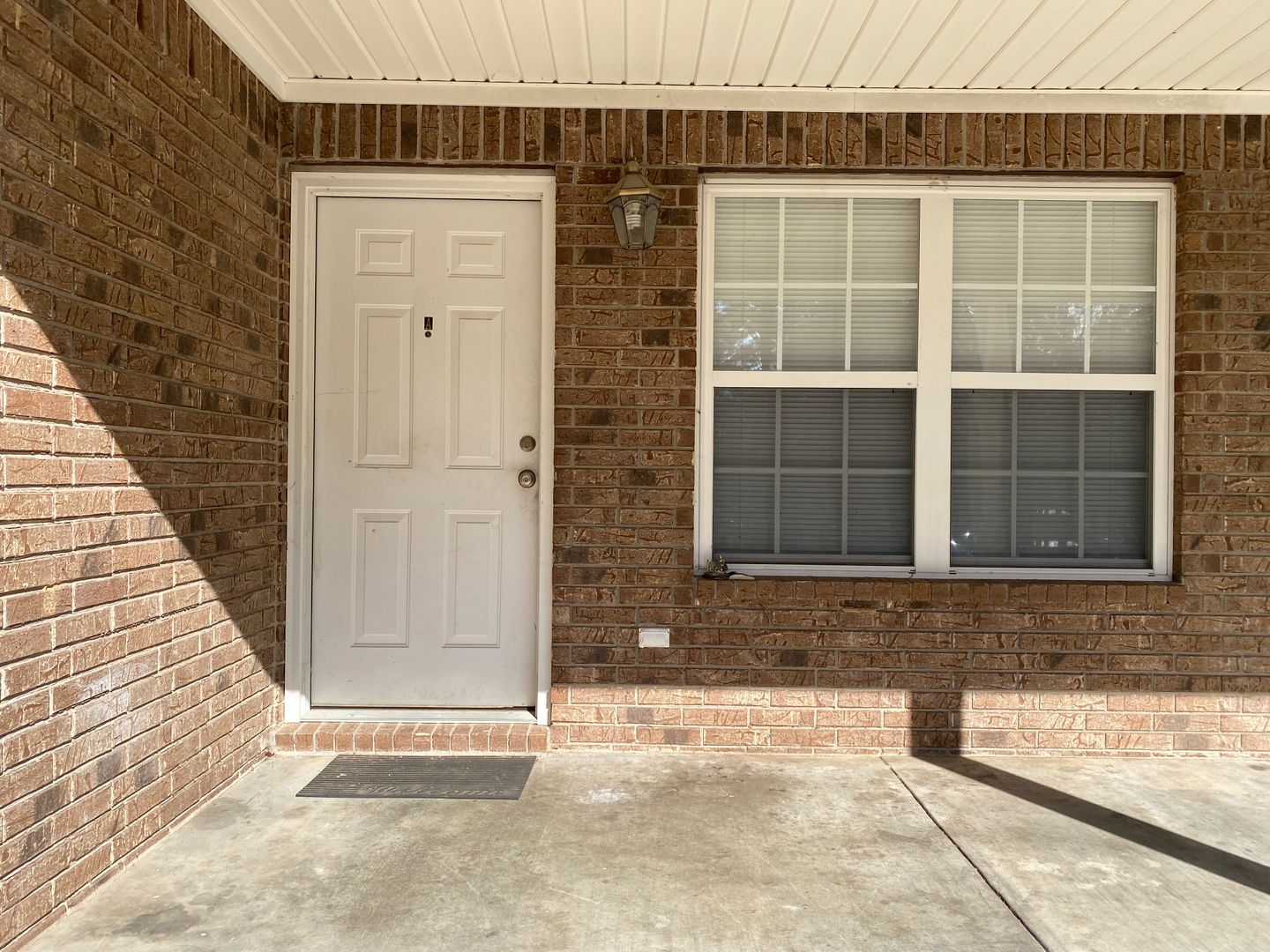 Dover Apartment: 305 Cedar Creek Drive #A