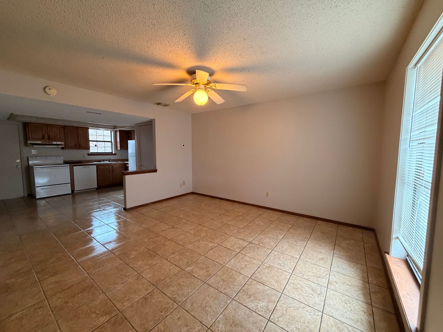 Russellville Apartment: 500-510 N Inglewood