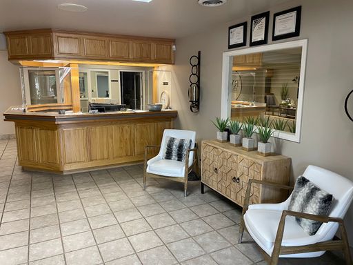 3,500 sq ft - Executive Offices, Conference room, Utilities paid – photo 1
